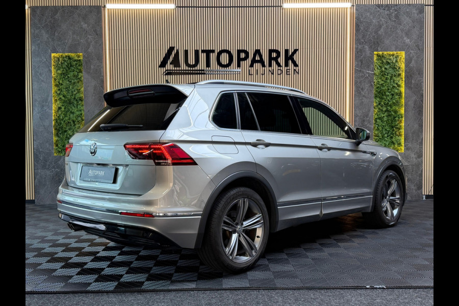 Volkswagen Tiguan 1.5 TSI ACT Highline R-LINE |PANO|KEYLESS|DEALER ONDERHOUDEN|NAP|19 INCH|CAMERA|