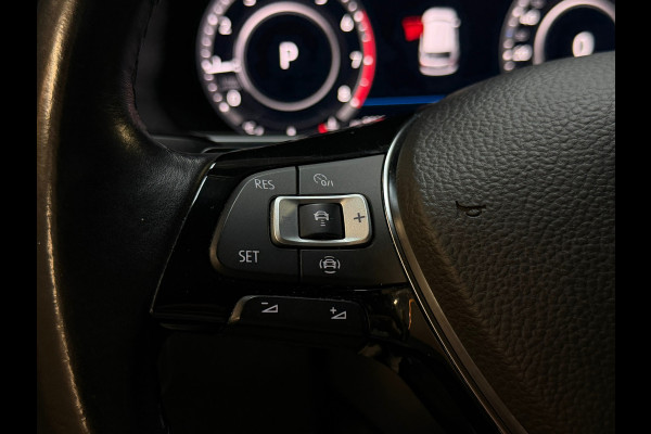 Volkswagen Tiguan 1.5 TSI ACT Highline R-LINE |PANO|KEYLESS|DEALER ONDERHOUDEN|NAP|19 INCH|CAMERA|