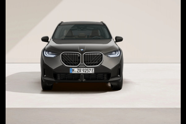 BMW X3 30e xDrive - M-Sport - Pano - Trekhaak - ACC - Head-up
