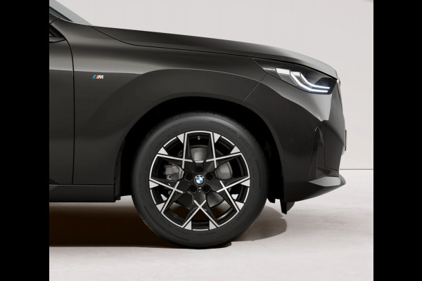BMW X3 30e xDrive - M-Sport - Pano - Trekhaak - ACC - Head-up