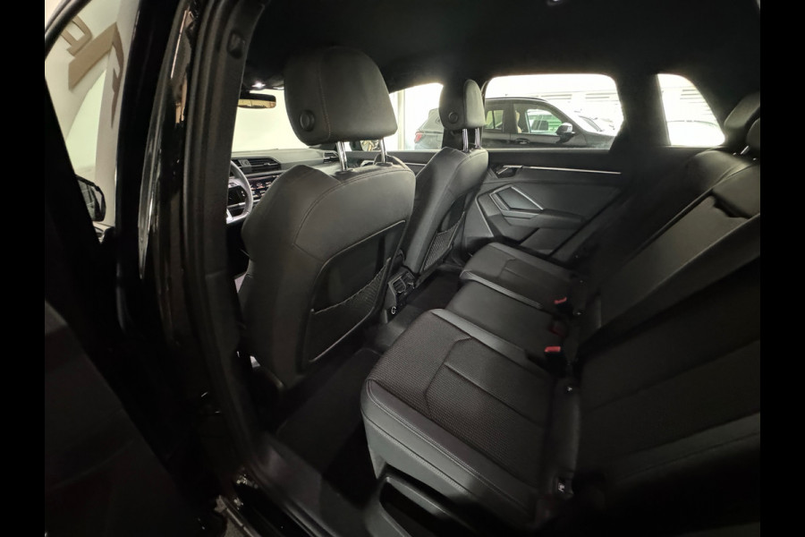 Audi Q3 35 TFSI S Line edition one Keyless|Stoelen Elektrisch