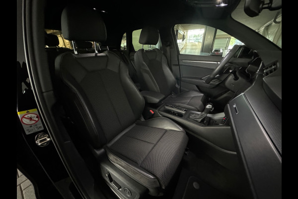 Audi Q3 35 TFSI S Line edition one Keyless|Stoelen Elektrisch