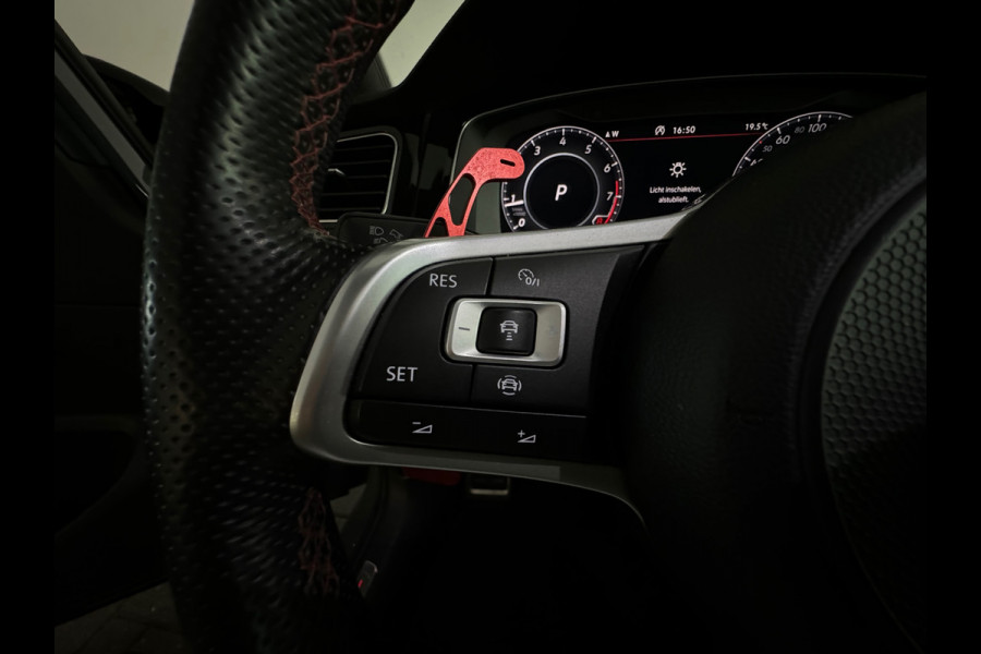 Volkswagen Golf 2.0 TSI GTI TCR Pano|Keyless|DCC|PPF|Milltek