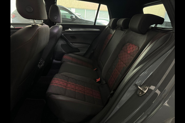 Volkswagen Golf 2.0 TSI GTI TCR Pano|Keyless|DCC|PPF|Milltek