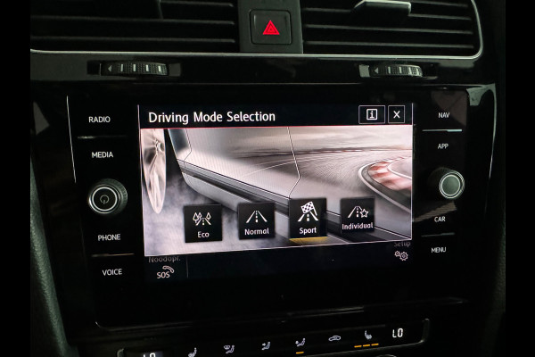 Volkswagen Golf 2.0 TSI GTI TCR Pano|Keyless|DCC|PPF|Milltek