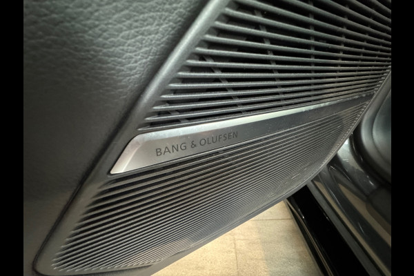 Audi Q8 60 TFSI e quattro S Line Pano|RS Seat|HuD|B&O|Trekhaak