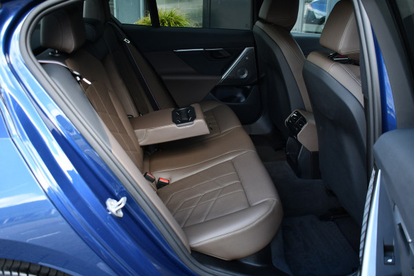BMW 5 Serie 550e xDrive M-Sport Pro B&W Trekh Prof-onderstel 20inch