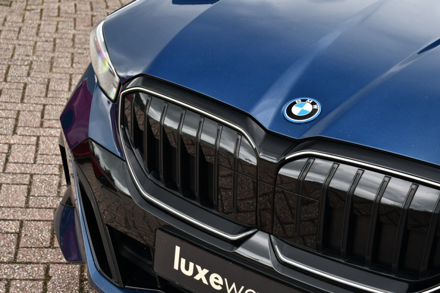 BMW 5 Serie 550e xDrive M-Sport Pro B&W Trekh Prof-onderstel 20inch