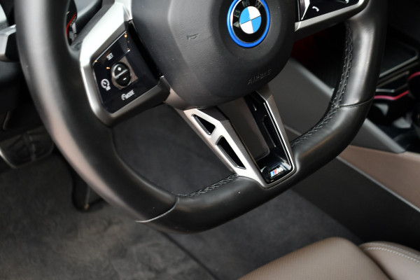 BMW 5 Serie 550e xDrive M-Sport Pro B&W Trekh Prof-onderstel 20inch