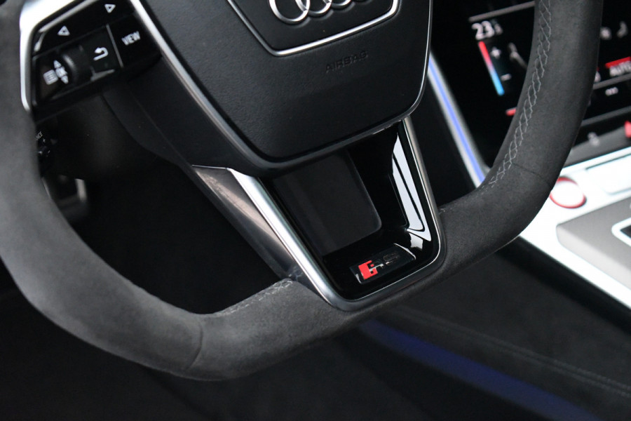 Audi RS6 Avant 4.0 TFSI quattro Nardo Dyn-Plus Pano Sportuitl 4WS HUD ACC 22" Design-pack