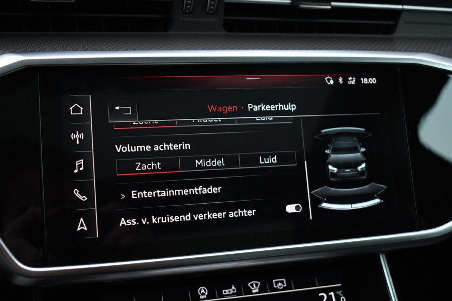 Audi RS6 Avant 4.0 TFSI quattro Nardo Dyn-Plus Pano Sportuitl 4WS HUD ACC 22" Design-pack