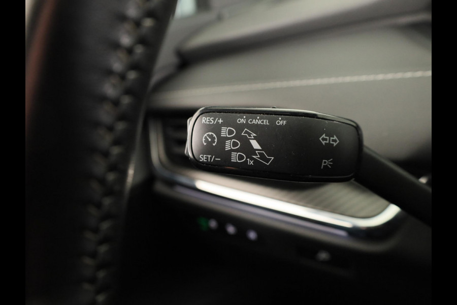Škoda ENYAQ iV 60 Sportline 180pk | SOH 93,79% | Navigatie | Matrix koplampen | Verwarmbare voorstoelen | 20 inch Lichtmetalen velgen