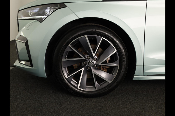 Škoda ENYAQ iV 60 Sportline 180pk | SOH 93,79% | Navigatie | Matrix koplampen | Verwarmbare voorstoelen | 20 inch Lichtmetalen velgen