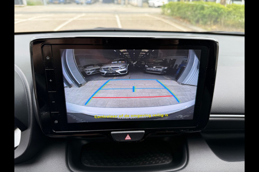 Toyota Yaris 1.5 Hybrid 115 First Edition ECC/PDC V&A/CAMERA