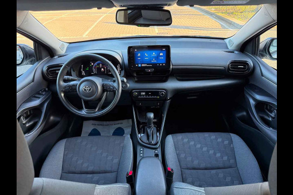 Toyota Yaris 1.5 Hybrid 115 First Edition ECC/PDC V&A/CAMERA