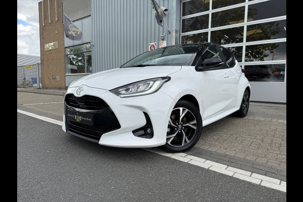 Toyota Yaris 1.5 Hybrid 115 First Edition ECC/PDC V&A/CAMERA