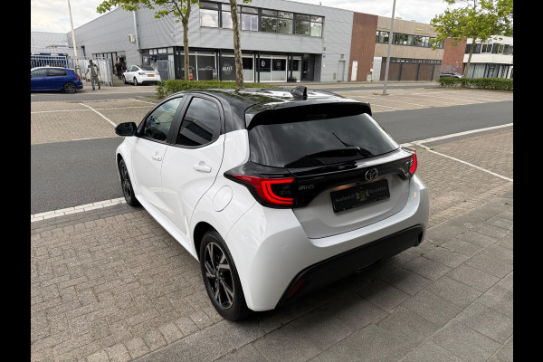 Toyota Yaris 1.5 Hybrid 115 First Edition ECC/PDC V&A/CAMERA