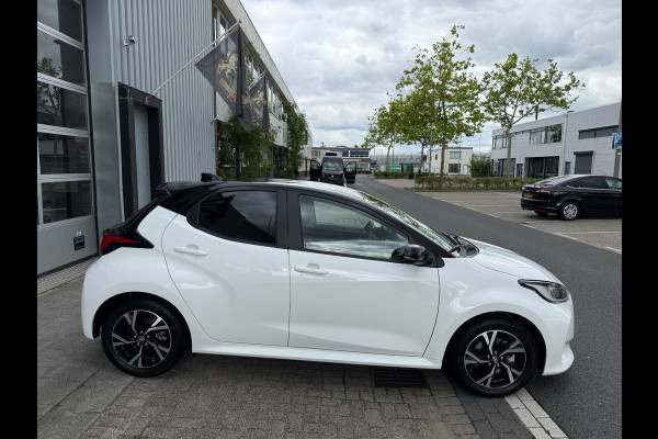 Toyota Yaris 1.5 Hybrid 115 First Edition ECC/PDC V&A/CAMERA