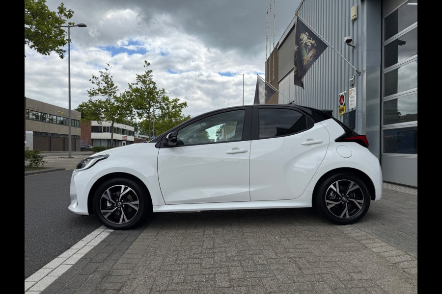 Toyota Yaris 1.5 Hybrid 115 First Edition ECC/PDC V&A/CAMERA
