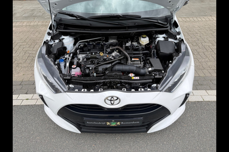 Toyota Yaris 1.5 Hybrid 115 First Edition ECC/PDC V&A/CAMERA