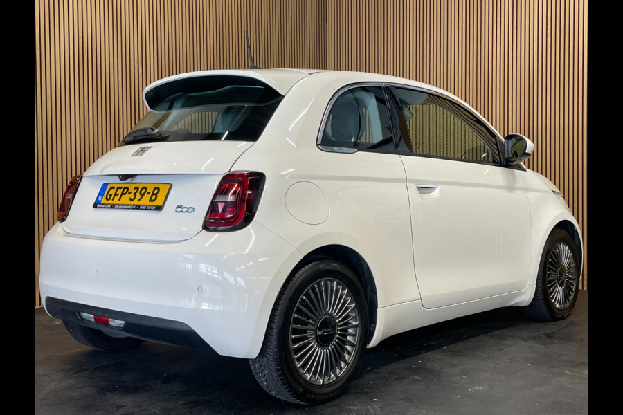Fiat 500 Icon 42 kWh|321 WLTP|91% SOH|GROTE ACCU|CARPLAY|CAMERA|CLIMATE+CRUISE CONTROL|BLUETOOTH|STOELVERWARMING|NAVIGATIE|PDC-A|