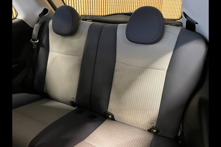 Fiat 500 Icon 42 kWh|321 WLTP|91% SOH|GROTE ACCU|CARPLAY|CAMERA|CLIMATE+CRUISE CONTROL|BLUETOOTH|STOELVERWARMING|NAVIGATIE|PDC-A|