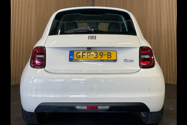 Fiat 500 Icon 42 kWh|321 WLTP|91% SOH|GROTE ACCU|CARPLAY|CAMERA|CLIMATE+CRUISE CONTROL|BLUETOOTH|STOELVERWARMING|NAVIGATIE|PDC-A|