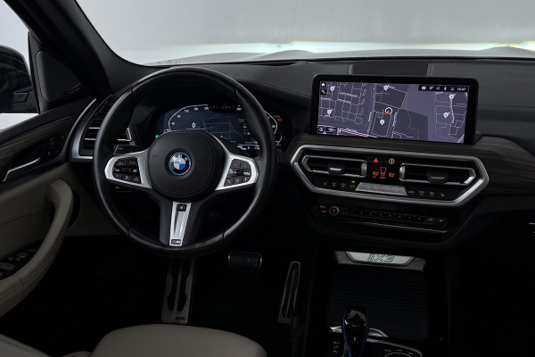 BMW iX3 High Executive 80 kWh (PANORAMADAK, STOEL/STUUR VERWARMING, H/K AUDIO, CAMERA, ELEKTR STOELEN, HUD, CRUISE ADAPTIEF)