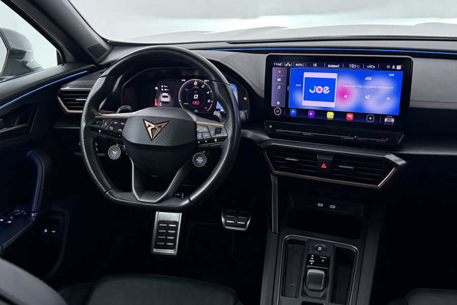 CUPRA Formentor 1.4 e-Hybrid VZ Copper Edition (PANORAMADAK, STOEL/STUUR VERWARMING, CAMERA, ELEKTR STOELEN, SENSOREN)