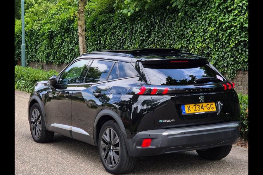 Peugeot E-2008 GT Ev 50 kWh 3 Fase Panorama 92% SoH Camera LED CarPlay EV GT 50 kWh
