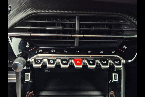 Peugeot E-2008 GT Ev 50 kWh 3 Fase Panorama 92% SoH Camera LED CarPlay EV GT 50 kWh
