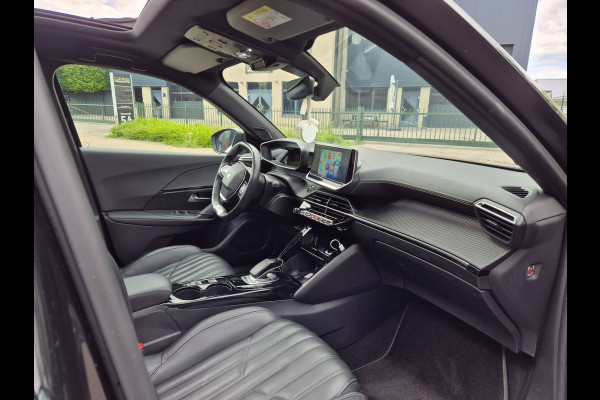 Peugeot E-2008 GT Ev 50 kWh 3 Fase Panorama 92% SoH Camera LED CarPlay EV GT 50 kWh
