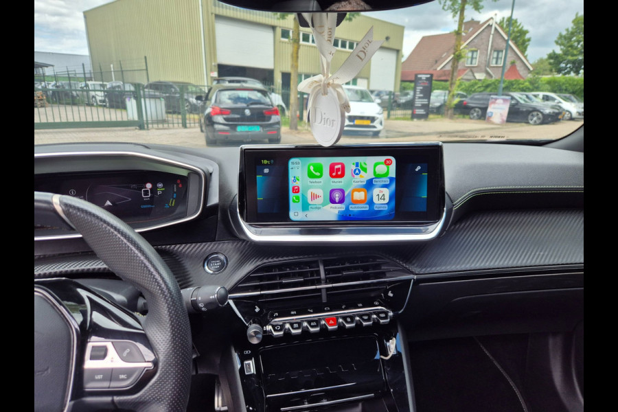 Peugeot E-2008 GT Ev 50 kWh 3 Fase Panorama 92% SoH Camera LED CarPlay EV GT 50 kWh