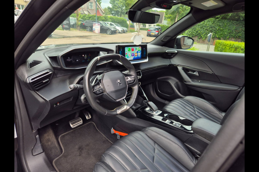 Peugeot E-2008 GT Ev 50 kWh 3 Fase Panorama 92% SoH Camera LED CarPlay EV GT 50 kWh