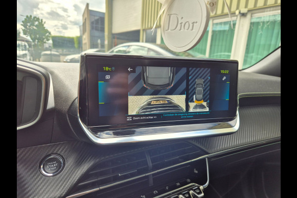 Peugeot E-2008 GT Ev 50 kWh 3 Fase Panorama 92% SoH Camera LED CarPlay EV GT 50 kWh