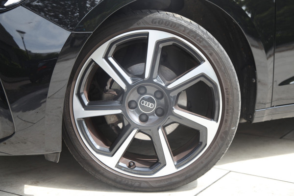 Audi A1 Sportback 35 TFSI S edition|Sonos|Keyles|