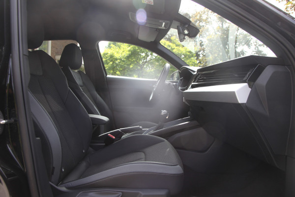 Audi A1 Sportback 35 TFSI S edition|Sonos|Keyles|