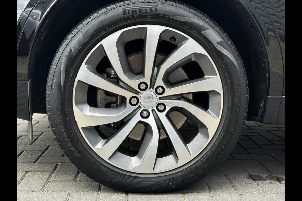 Land Rover Discovery Sport P300e 1.5 S Facelift | Trekh | Pano | Meridian | Memory | 12/23