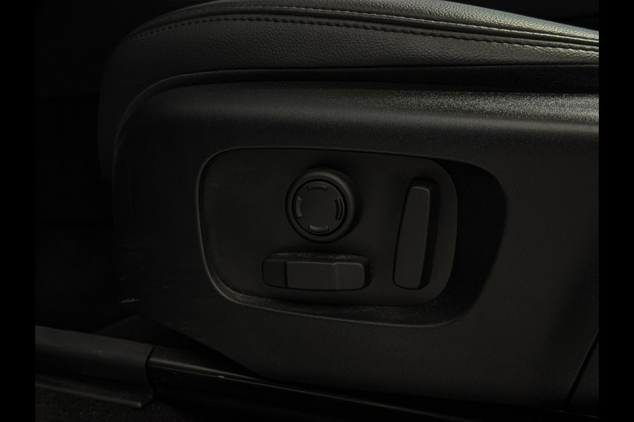 Land Rover Discovery Sport P300e 1.5 S Facelift | Trekh | Pano | Meridian | Memory | 12/23