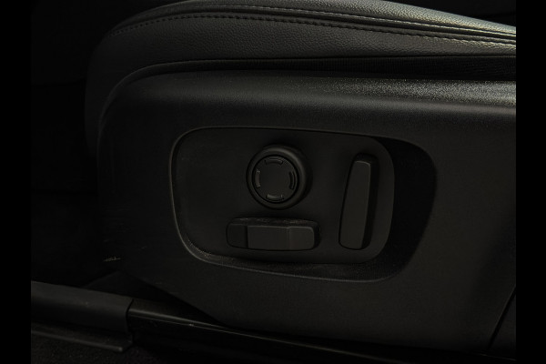 Land Rover Discovery Sport P300e 1.5 S Facelift | Trekh | Pano | Meridian | Memory | 12/23