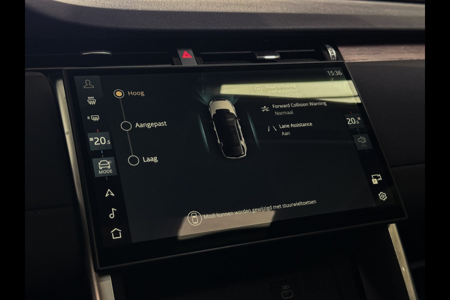 Land Rover Discovery Sport P300e 1.5 S Facelift | Trekh | Pano | Meridian | Memory | 12/23