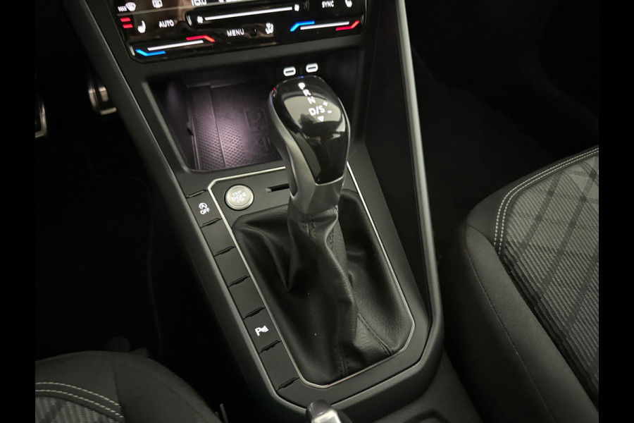 Volkswagen Taigo 1.0 TSI R-Line Edition Keyless|CarPlay|IQ