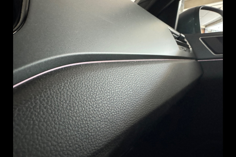 Volkswagen Taigo 1.0 TSI R-Line Edition Keyless|CarPlay|IQ