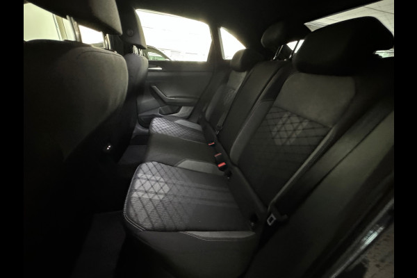 Volkswagen Taigo 1.0 TSI R-Line Edition Keyless|CarPlay|IQ