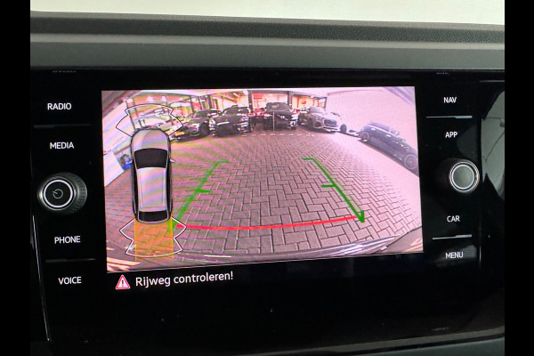 Volkswagen Taigo 1.0 TSI R-Line Edition Keyless|CarPlay|IQ