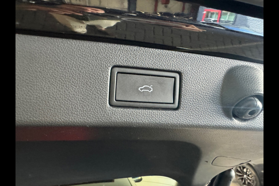 Volkswagen Taigo 1.0 TSI R-Line Edition Keyless|CarPlay|IQ