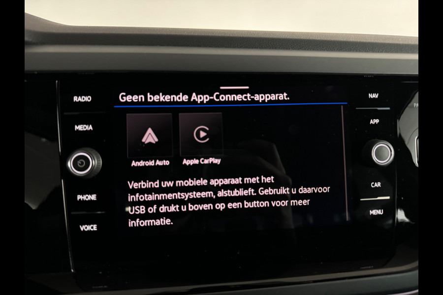 Volkswagen Taigo 1.0 TSI R-Line Edition Keyless|CarPlay|IQ