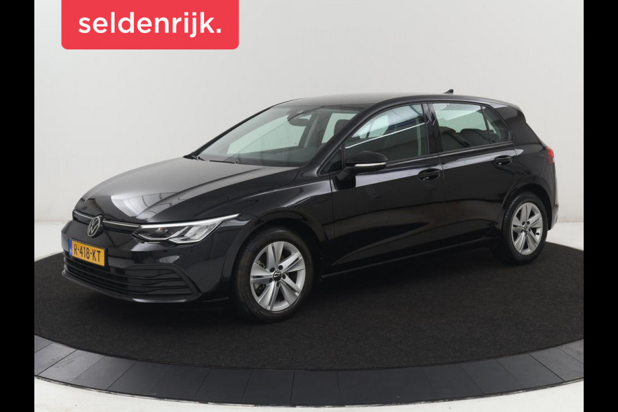 Volkswagen Golf 1.0 TSI Life | Carplay | Adaptive cruise | Navigatie | Parkeerhulp | Full LED | Climate control | DAB | Bluetooth | Digital cockpit