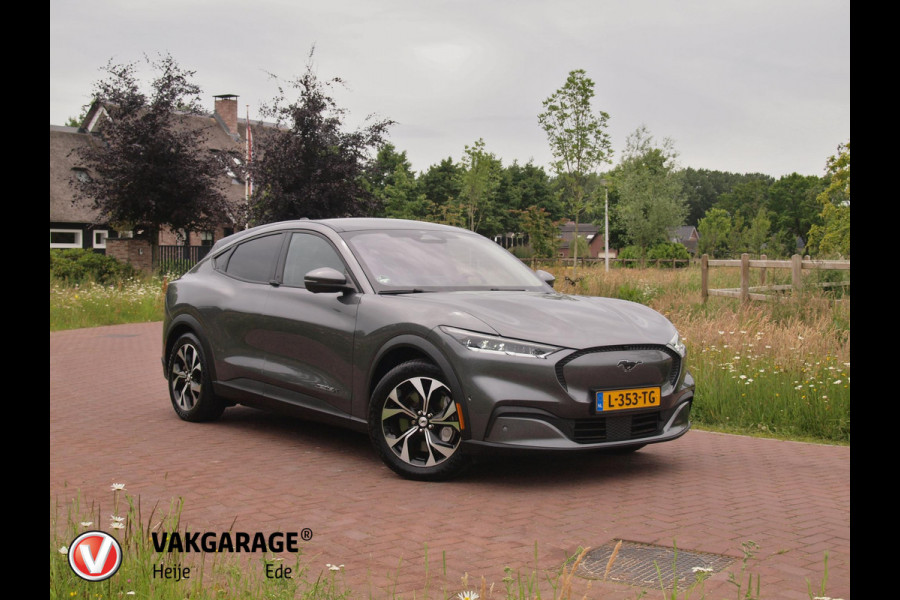 Ford Mustang Mach-E Extended RWD 98 kWh | 360 Camera | Bang & Olufsen | Stoel Memory | Apple Carplay | Panoramadak |