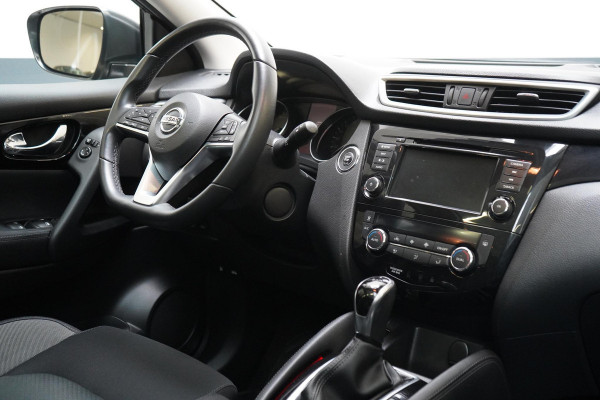 Nissan QASHQAI 1.3 DIG-T N-Connecta | 360 camera | Stoelverwarming | Panoramadak | Keyless | Navigatie